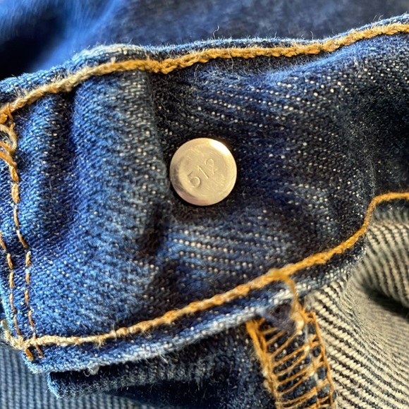 Vintage Levi’s 550 Denim Jeans - Picture 6 of 11